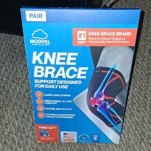 NIB MODVEL Blue DAILY FLEXIBLE PAIR OF Support KNEE BRACES SZ MED UNISEX